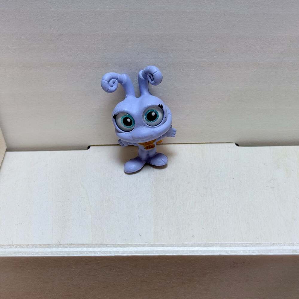 Disney Doorables Series 9 - A Bug's Life - Princess Dot